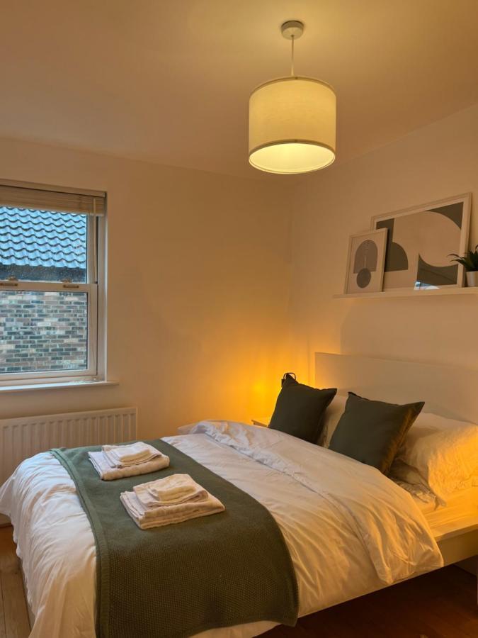 Homely 2 Story Cathedral City Apartment Durham Exterior foto