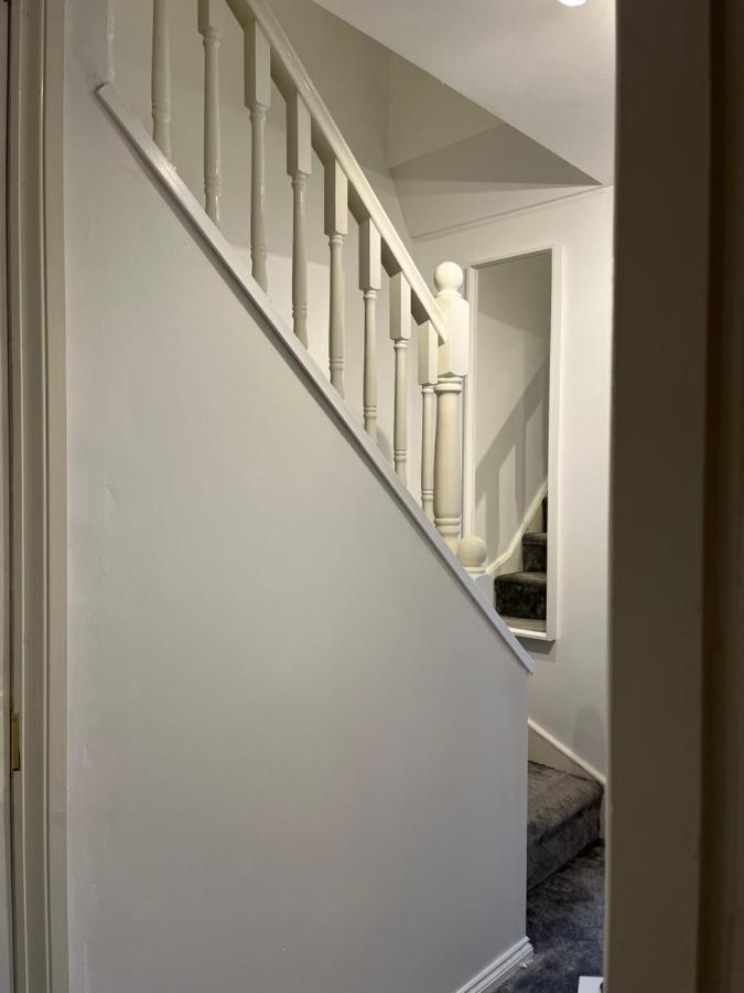 Homely 2 Story Cathedral City Apartment Durham Exterior foto